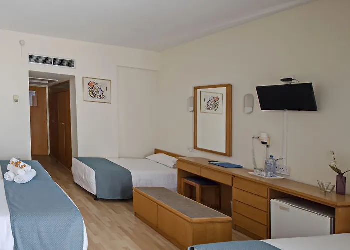 Kissos Hotel